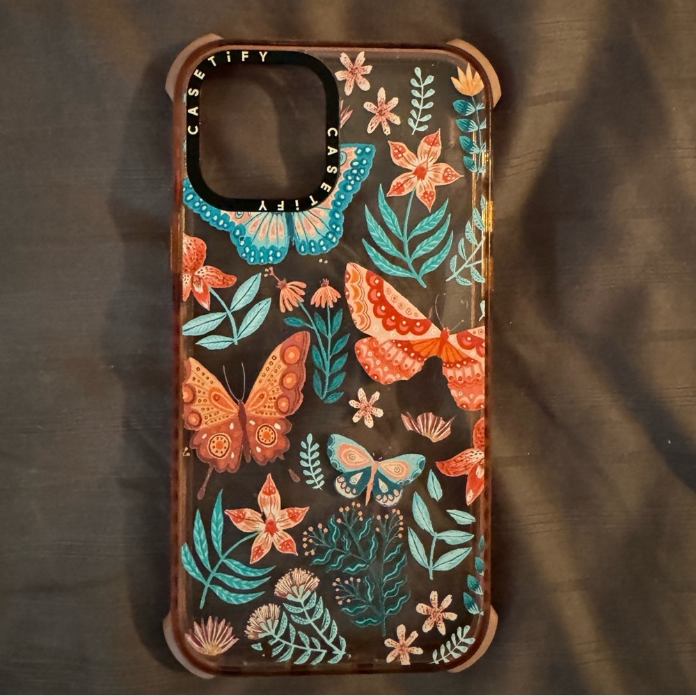 ✨iphone 12Pro case bundle✨ - Picture 2 of 6